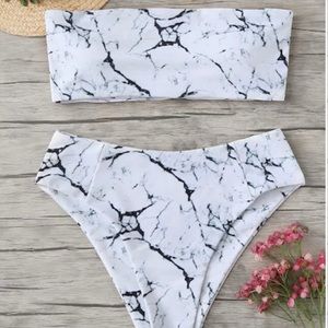 Marble bandeau bikini with high waist bottoms